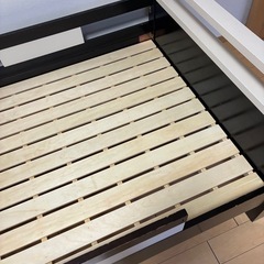 シングルベッド　LED照明　2口コンセント　の画像