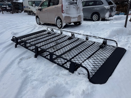 ハイエース200系　ルーフラック3m×1.37m