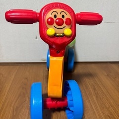 アンパンマンゴーゴーバギーの画像