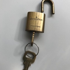 良品　ルイヴィトン 鍵 南京錠 パドロックの画像