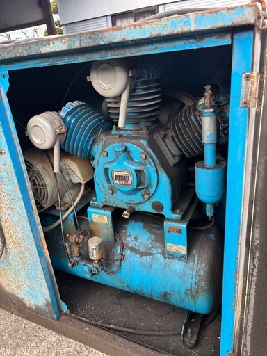 T4276 Meiji 明治 コンプレッサー AIRPAX APT-75K 81L 三相200V 50Hz 10馬力