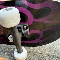 中古品　スケボー　紫　パープル　スケートボードの画像