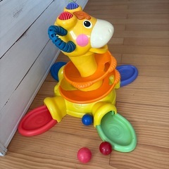 【取引中】Fisher Price　ベビー　赤ちゃん向け　おもちゃ　ボール　コロコロの画像