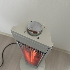 YAMAZEN 山善 カーボンヒーター 600W 縦型 暖房 動作確認済みの画像