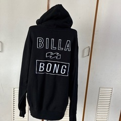 ビラボン　パーカー  ＸＬサイズ の画像