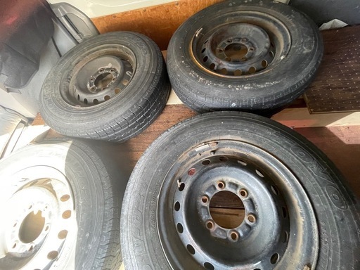 TOYOタイヤ(MADE IN China)195/80R15 107/105L LT タイヤホイール4本セット