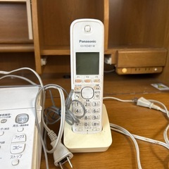 Panasonic KX-PD301-w 子機付き電話機の画像