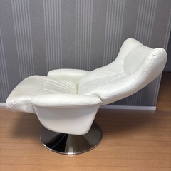 リクライニングチェアの画像