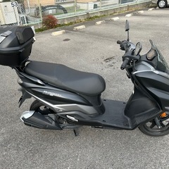 バーグマンストリート125EXの画像