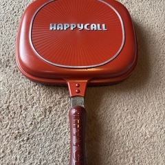 両面で焼けるフライパンの画像