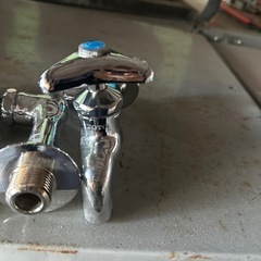 TOTO 1/2胴長横水栓 T23B13　4個セットの画像