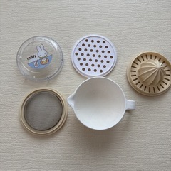 離乳食用品やマグ　まとめ売りの画像