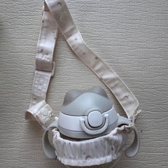 離乳食用品やマグ　まとめ売りの画像