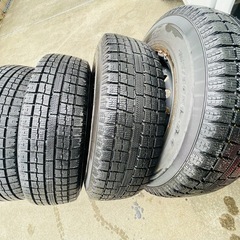 近場なら運搬します　スタッドレス　サクシードに使ってました　の画像