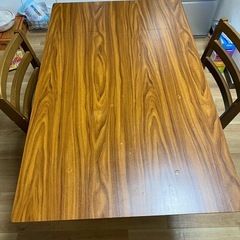 キッチンテーブル　椅子セットの画像