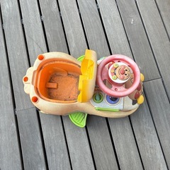 アンパンマン車の画像