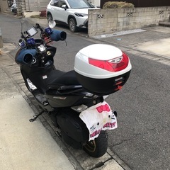 GIVIバイクリヤBOXの画像