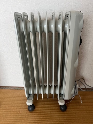 Delonghi デロンギ　オイルヒーター
