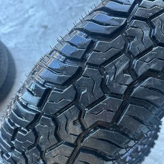 165.70.15普通タイヤ
の画像