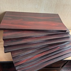 【レトロな赤茶の木目調】カラーボード　10枚　棚板の画像