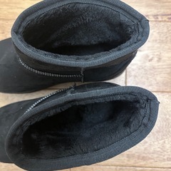 美品★おしゃれ厚底黒ムートンレディース★Lの画像