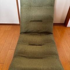 座椅子　グリーンの画像