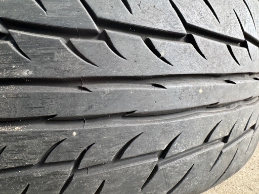 ファイナリスト　EVO595 245/35R20