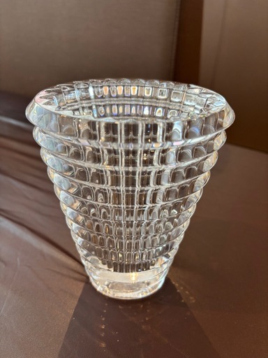 バカラ アイベース（Eye Vase）クリスタル花瓶 正規品 