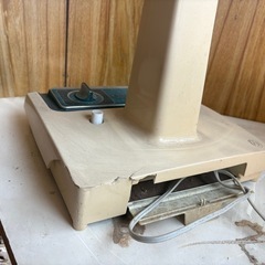 【動作確認済】TOSHIBA レトロ扇風機 昭和家電 青羽根｜インテリア・店舗什器にの画像