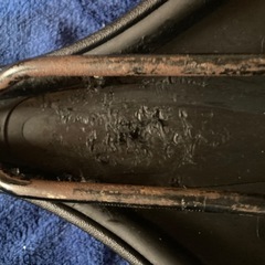 🟥　 自転車　サドル　ジャンク品
の画像