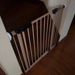 ベビー階段転落防止柵の画像