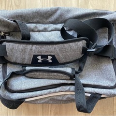 アンダーアーマーダッフルバッグ 23L XSの画像