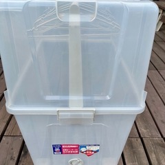 ハンガーごと衣類収納ケース　キャスター付 訳ありの画像