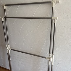 無料/早い者勝ち/折り畳み物干し/室内物干しの画像