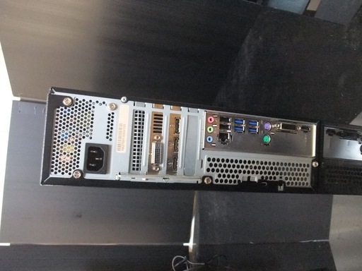 (中古再生品) 省スペースゲーミングPC（420×350×120）Windows11 RAYZEN7（８コア16スレッド） メモリー1