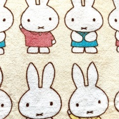 ミッフィ　バスタオルの画像