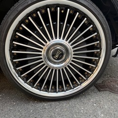 work イミッツ20インチ ゴールドピアス
の画像