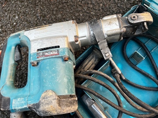 
マキタ 電動ハンマ HM0830 はつり機 MAKITA