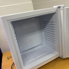 冷蔵庫の画像
