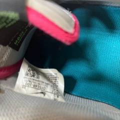 Nike Air Force 1ホワイト/グリーン/ピンク DJ5148-100の画像