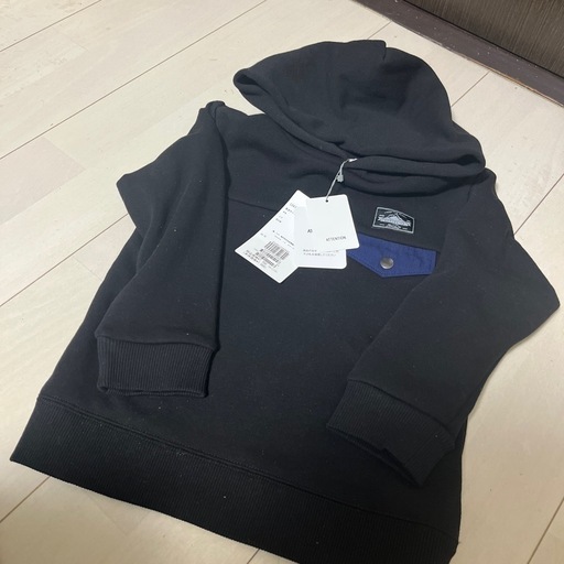 BEBE トレーナー 新品 110