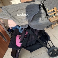 二人乗りベビーカーの画像