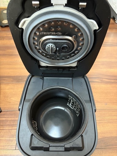 TOSHIBA 圧力IH炊飯器 RC-6PXR ブラック「2021年製」