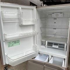 直接引き取り大歓迎⭐︎大阪府下又は近郊は配送設置込み🉑日立 401L 冷凍冷蔵庫 R-S4000GL 2016年製/YMJ015-13の画像