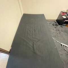 シングル　脚付きマットレスの画像