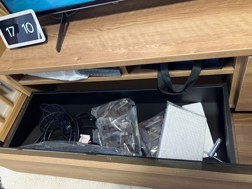 【値下げ交渉可】幅140テレビ台 ローテレビ台 50V型対応　木製 LOWYA
