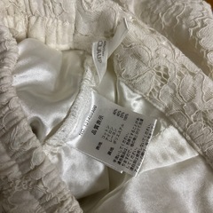 NICE CLAUP 膝丈 レーススカート ホワイトの画像