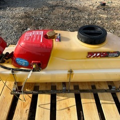 みのる産業　バッテリー散布機　噴霧機 ラクスター FBD-50T 高架型作業車用　バッテリー　走行　動力噴霧機　動墳　噴霧器　散布　消毒　除草　防除　薬剤　噴霧ノズル　充電器付き　簡易始動動画あり　宮崎の画像