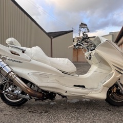 マジェスティc オールホワイト/フルエアロの画像