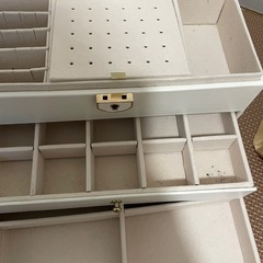 【2月2日まで】アクセサリーケース　ジュエリーボックスの画像